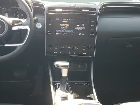 Certified 2024 Hyundai Tucson SEL FWD image 18