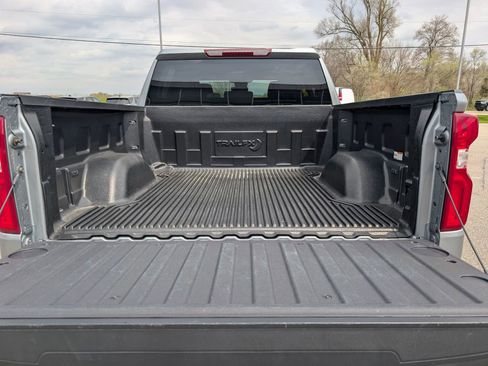 Used 2026 Chevrolet Silverado 1500 RST AWD/4WD image 25