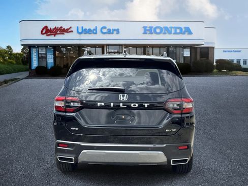 Used 2026 Honda Pilot Elite image 4