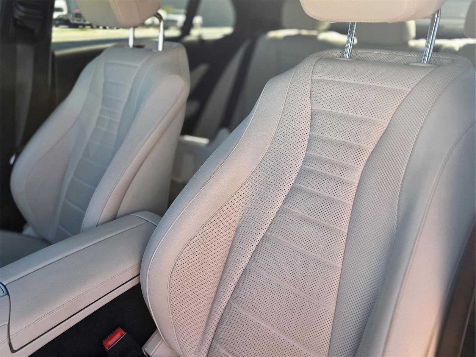 Used 2022 Mercedes-Benz E 350 4MATIC Sedan image 22