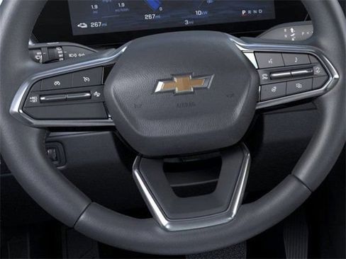 New 2025 Chevrolet Equinox EV LT FWD image 19