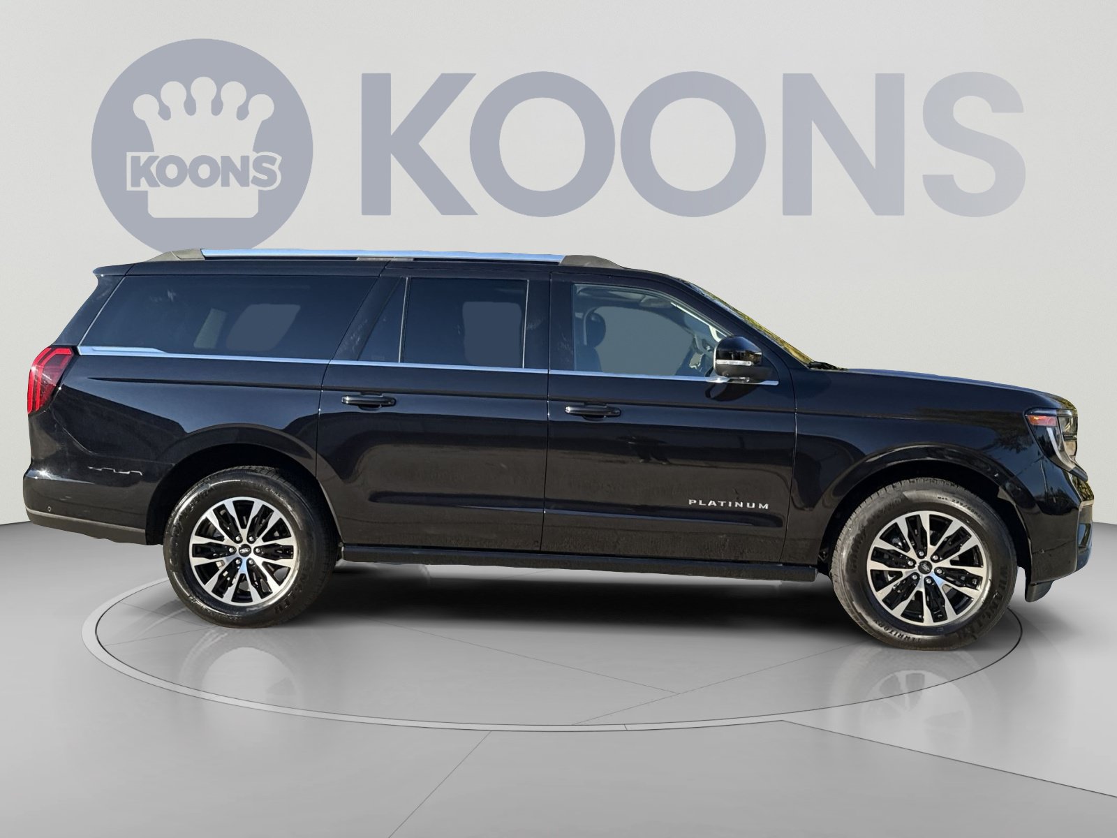 Used 2025 Ford Expedition Max Platinum AWD/4WD image 8
