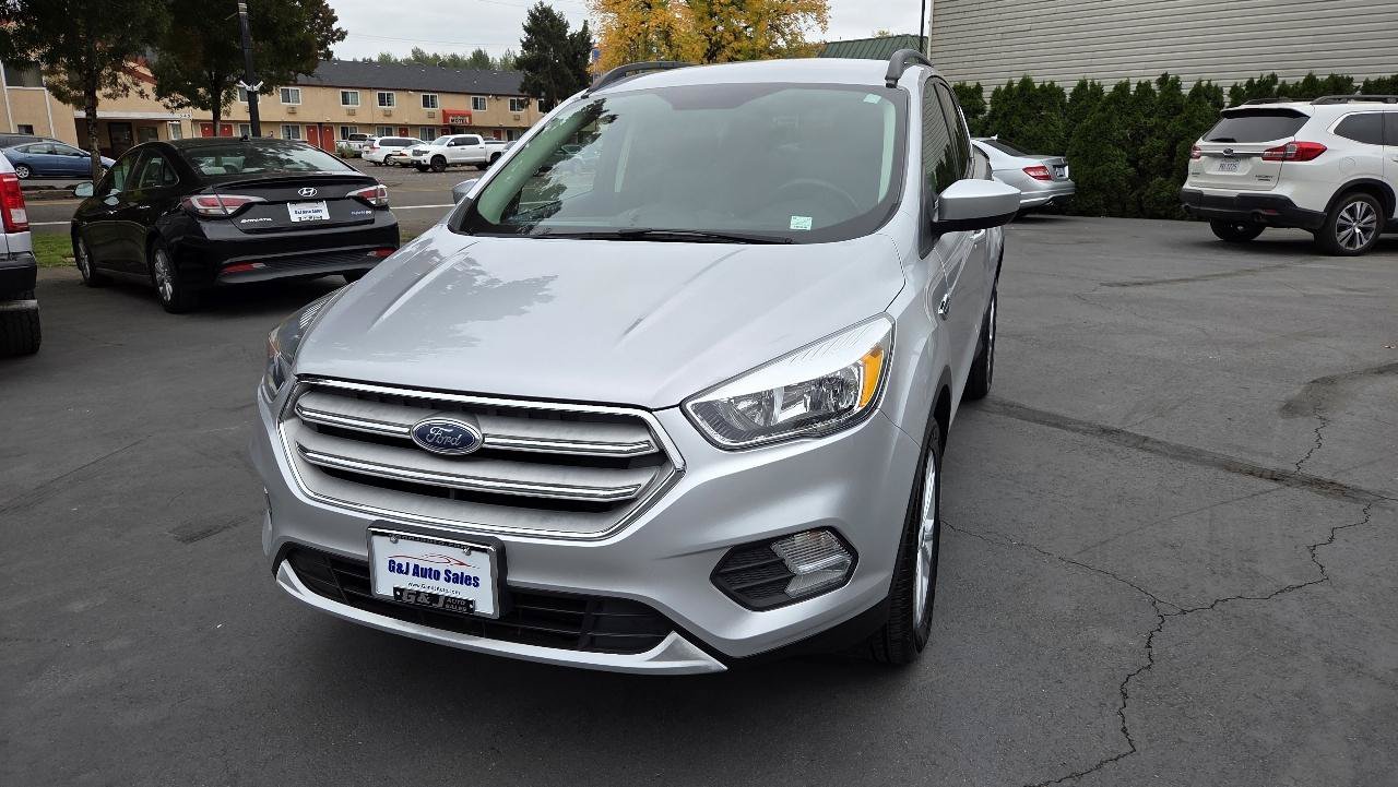 Used 2018 Ford Escape SE AWD/4WD image 3