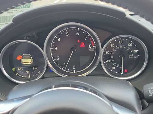 New 2026 MAZDA MX-5 Miata Club w/ Interior Package RWD image 7