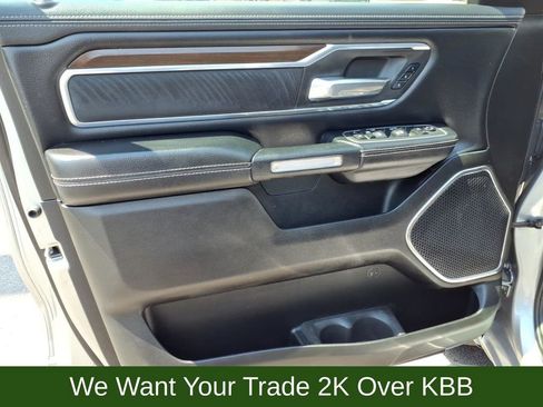 Used 2022 RAM 1500 Laramie AWD/4WD image 15