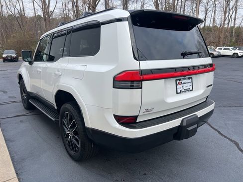 Used 2024 Lexus GX 550 550 Premium+ image 6