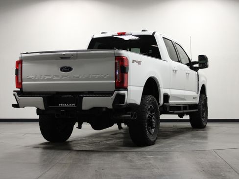 Used 2024 Ford F250 Lariat w/ Lariat Ultimate Package image 4