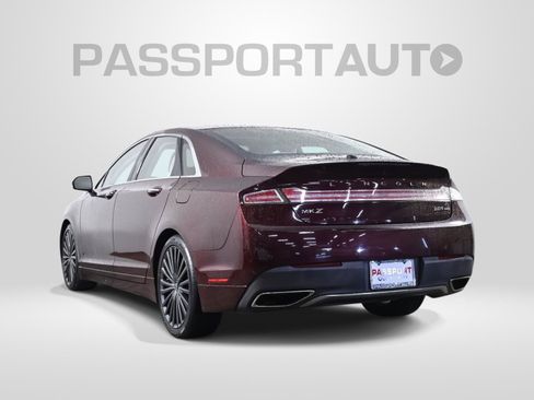 Used 2018 Lincoln MKZ Reserve w/ Climate Package AWD/4WD image 4