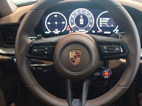 New 2026 Porsche 911 Carrera 4S image 17