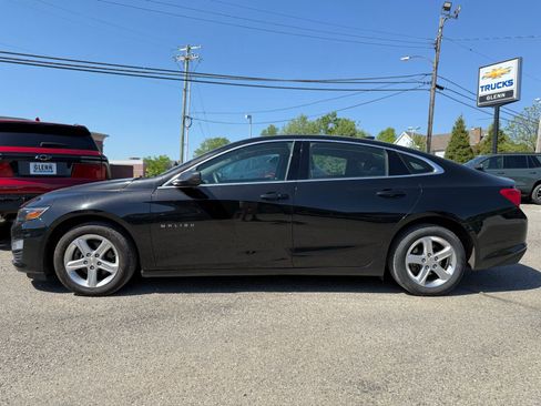 Used 2023 Chevrolet Malibu LS FWD image 3