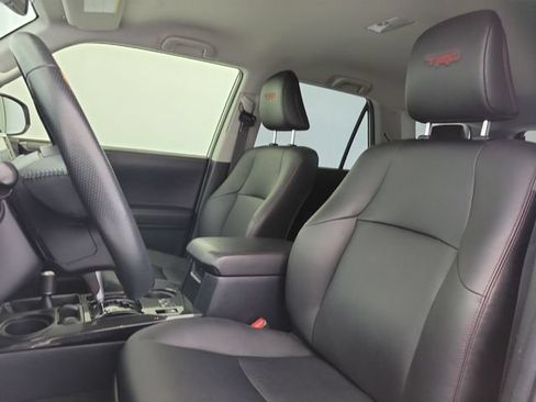 Used 2023 Toyota 4Runner TRD Off-Road Premium AWD/4WD image 16