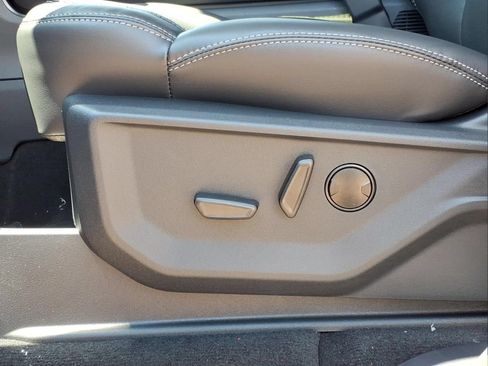 New 2026 Ford Expedition Platinum w/ Driver's Package AWD/4WD image 25