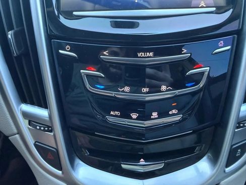 Used 2015 Cadillac SRX FWD image 33
