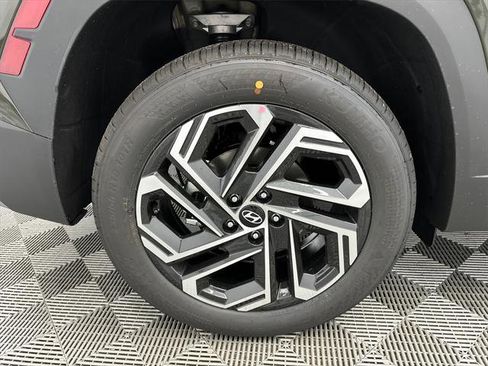 New 2025 Hyundai Tucson Limited image 19