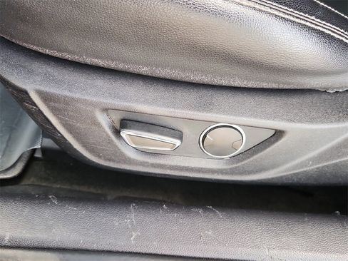 Used 2017 Ford Mustang GT Premium image 8