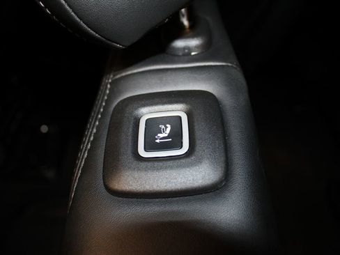 Used 2025 Jeep Wagoneer Series II image 26