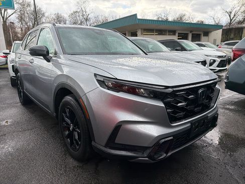 Used 2024 Honda CR-V Sport image 3