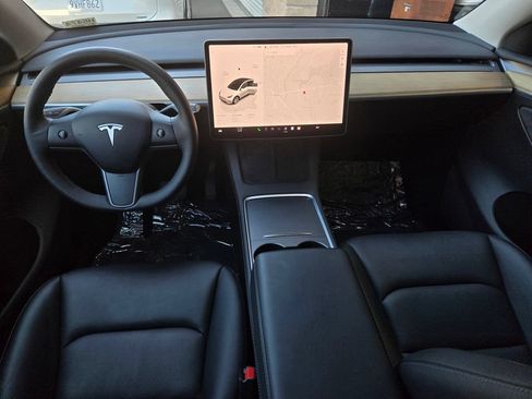 Used 2023 Tesla Model Y Long Range AWD/4WD image 15