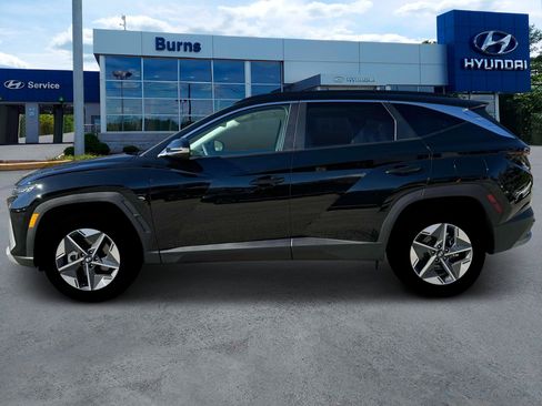 New 2025 Hyundai Tucson SEL image 3