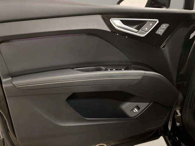 Used 2024 Audi Q4 e-tron Premium Plus w/ Premium Plus AWD/4WD image 16