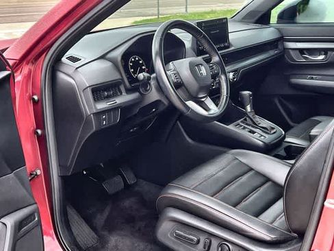 Used 2025 Honda CR-V Sport-L image 3