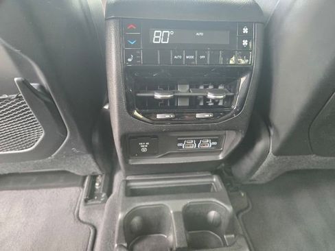 Used 2021 Jeep Grand Cherokee L Limited image 16