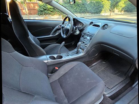 Used 2003 Toyota Celica GT image 23