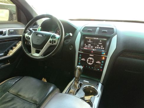 Used 2014 Ford Explorer Limited w/ Equipment Group 302A image 12