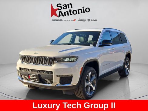 New 2025 Jeep Grand Cherokee L Limited w/ Luxury Tech Group II AWD/4WD image 4