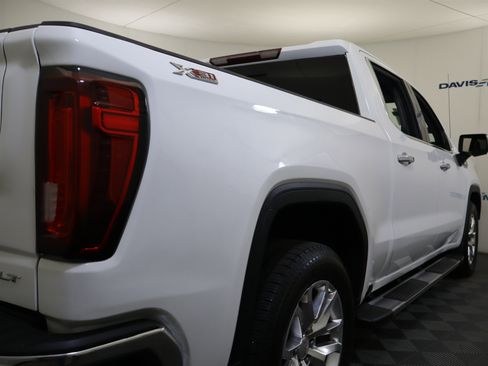 Used 2021 GMC Sierra 1500 SLT image 40