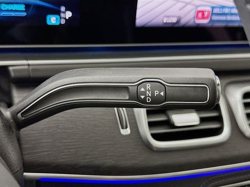 New 2026 Mercedes-Benz GLE 63 AMG S image 18