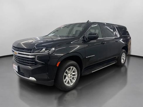 Used 2021 Chevrolet Suburban LT AWD/4WD image 4