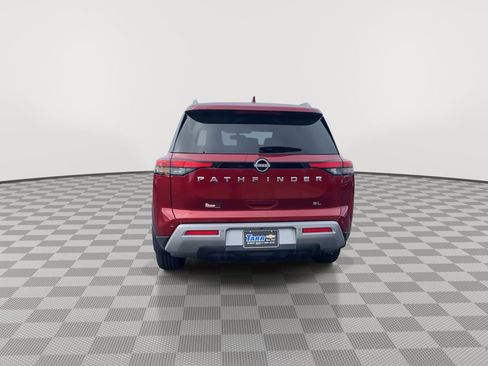 Used 2022 Nissan Pathfinder SL image 7