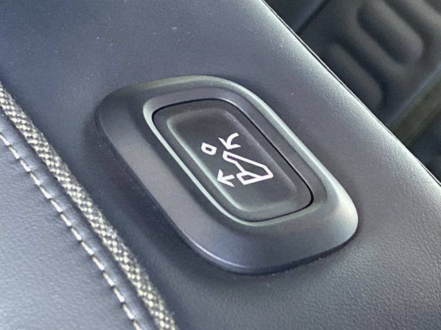 Used 2023 Rivian R1S Adventure Quad AWD/4WD image 20