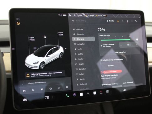 Used 2021 Tesla Model 3 Standard Range Plus image 8