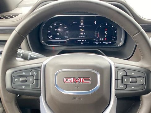 Certified 2024 GMC Yukon SLT image 8