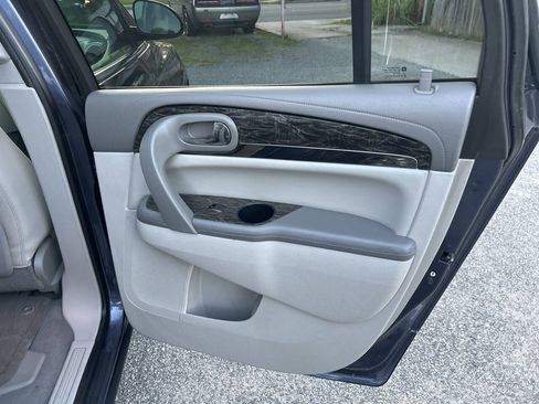 Used 2014 Buick Enclave Leather FWD image 25