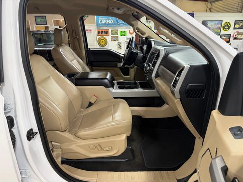 Used 2018 Ford F250 Lariat w/ Lariat Ultimate Package AWD/4WD image 21
