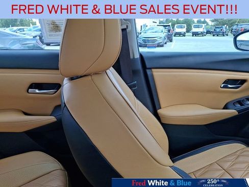 Used 2023 Nissan Sentra SV w/ SV Premium Package FWD image 13