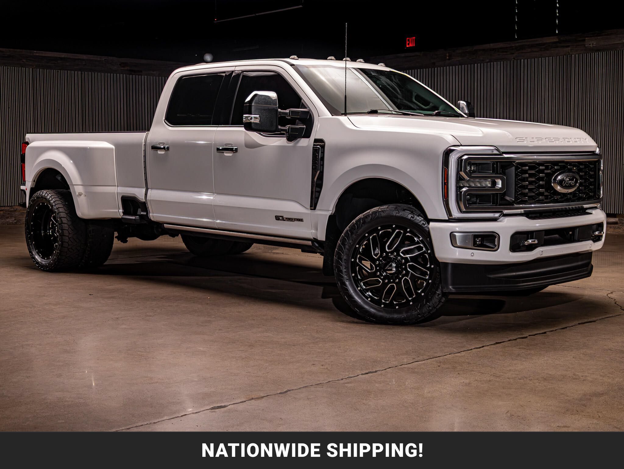 Used 2024 Ford F350 Platinum AWD/4WD image 1
