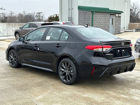 New 2026 Toyota Corolla SE image 3