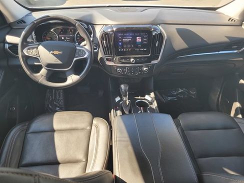 Used 2021 Chevrolet Traverse Premier w/ Redline Edition AWD/4WD image 16