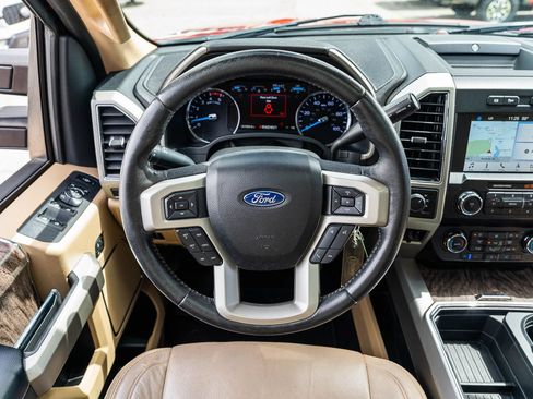 Used 2019 Ford F250 Lariat w/ Chrome Package AWD/4WD image 30
