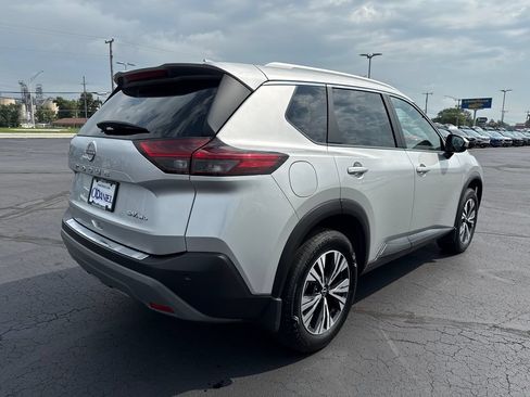 Used 2023 Nissan Rogue SV w/ SV Premium B Package AWD/4WD image 8