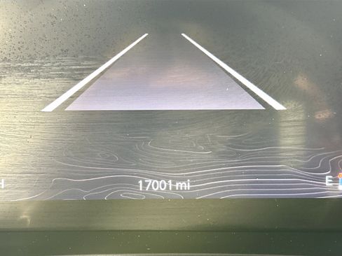 Used 2023 Jeep Grand Cherokee L Laredo image 12