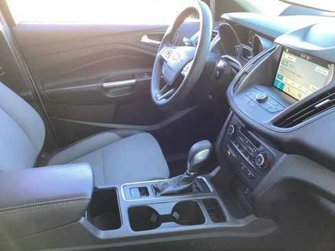 Used 2019 Ford Escape SE image 20