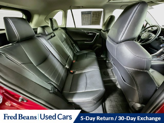 Used 2021 Toyota RAV4 Limited AWD/4WD image 35