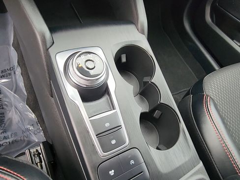 Used 2025 Ford Escape ST-Line AWD/4WD image 37