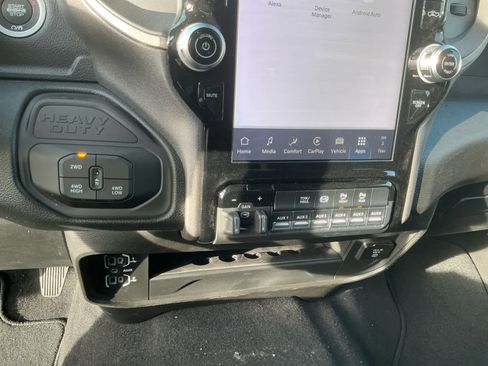 New 2026 RAM 3500 Tradesman AWD/4WD image 25