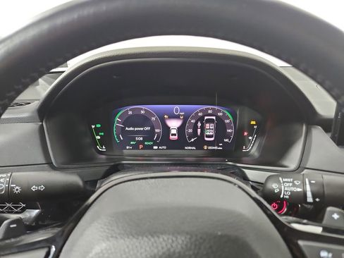 Used 2023 Honda Accord Touring image 15